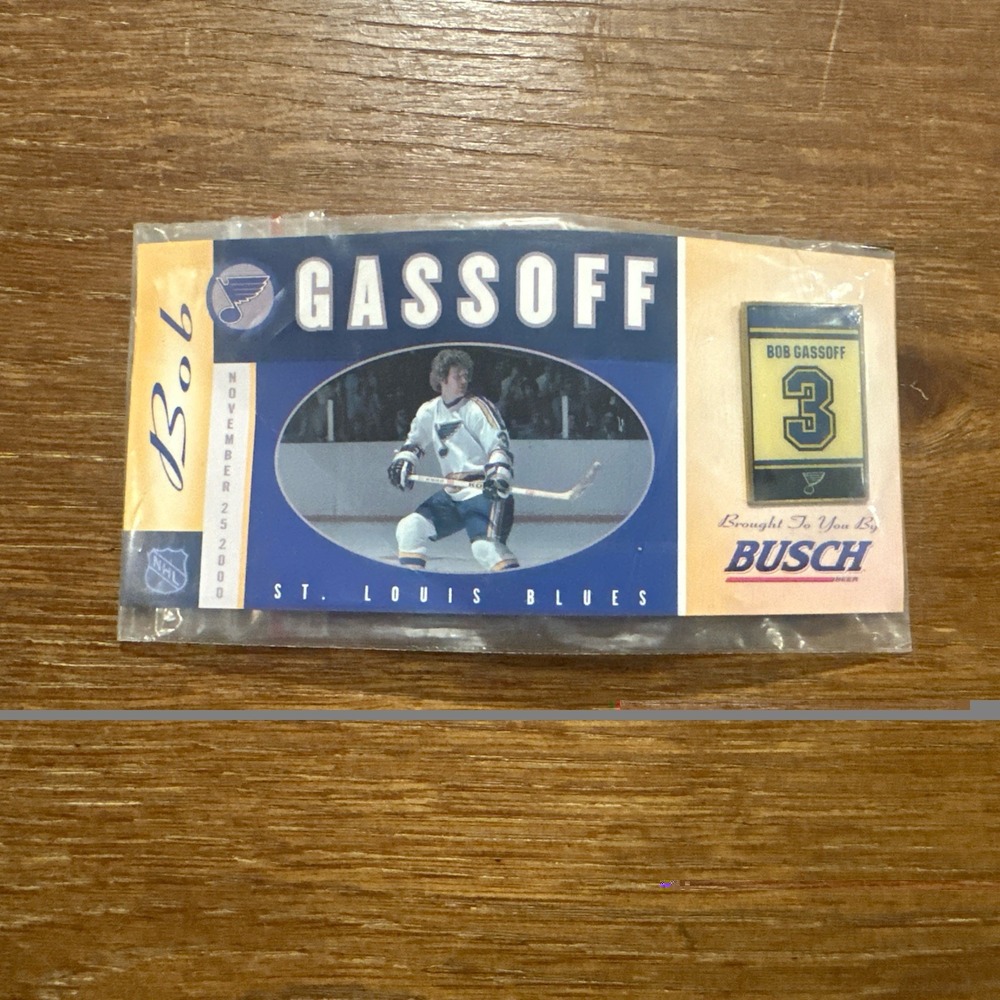 St Louis Blues NHL Commemorative Pin Limited Edition Bob Gassoff 1970's Sealed
